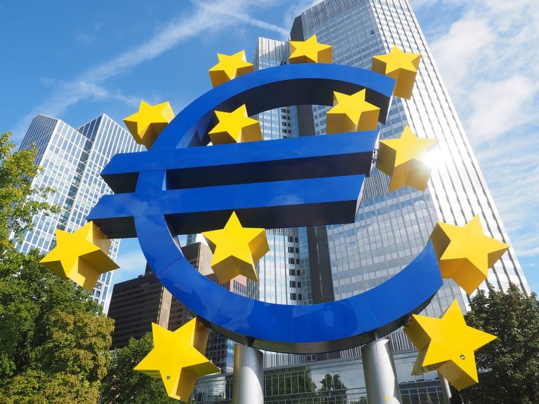 eura euro znak európska centrálna banka ecb
